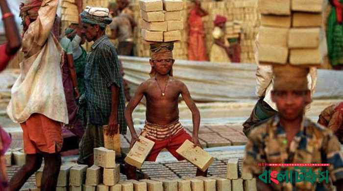 দেশে ১০ লাখ ৬৮ হাজার শিশু ঝুঁকিপূর্ণ শিশুশ্রমে নিয়োজিত